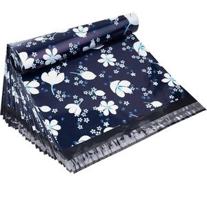 Polymailers 20 10x13 and 20 2 inch stickers Packaged With Posh Love Blue Floral